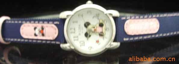 深圳手表厂家 引领时尚，精制时光——卡通手表、礼品表与钟表的专业之选